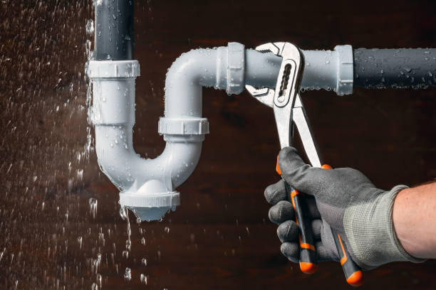 Professional Sewer Line Repair technician working in Wewoka, OK